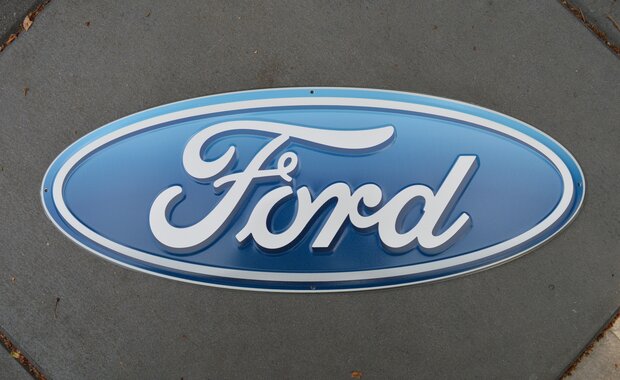 blikken Ford logo 
